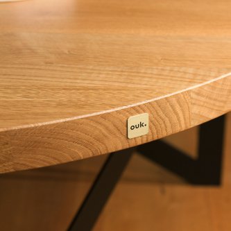 Povrchová úprava dubového nábytku: Krása a trvanlivost díky tvrdému voskovému oleji